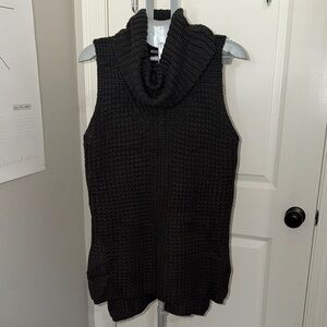 Missguided + Black Cowl Neck Sweater Vest